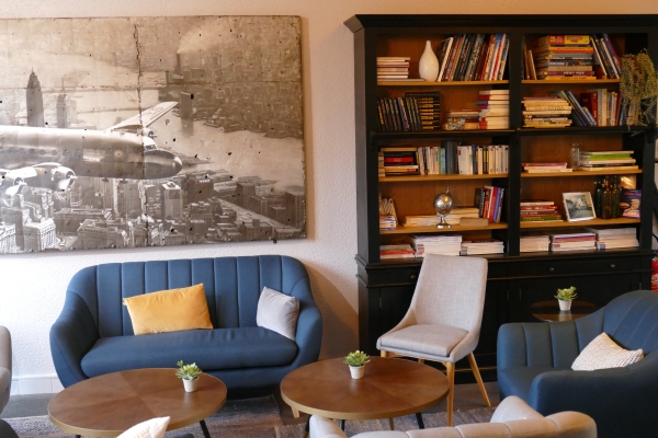 HOTEL BY BEST WESTERN CHATEAUROUX (ex Hotel The Originals Châteauroux Sud Amarys)